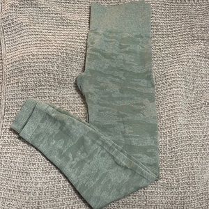 Mint green camo sinched leggings